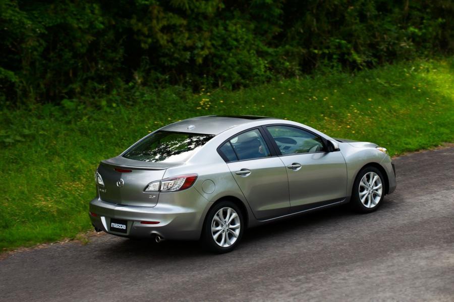  Mazda3 Sedan 2008 года  (фото 10 из 81)